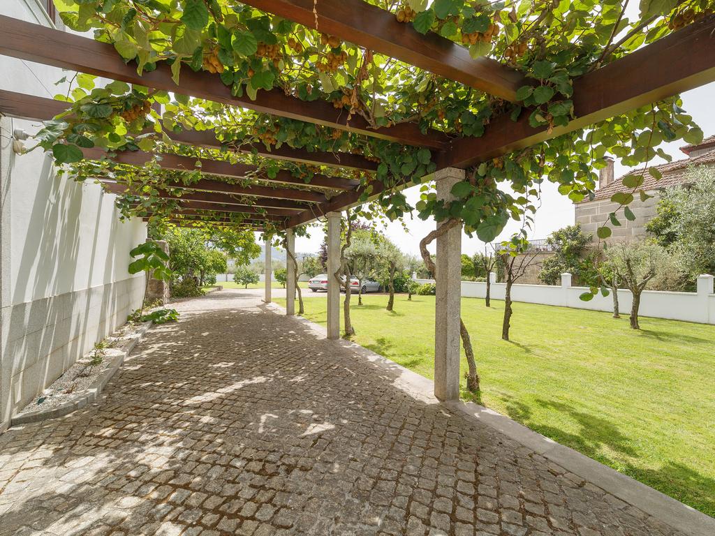 Quinta || Jardim e Piscina Coberta || Insua || Penalva do Castelo - Image 2