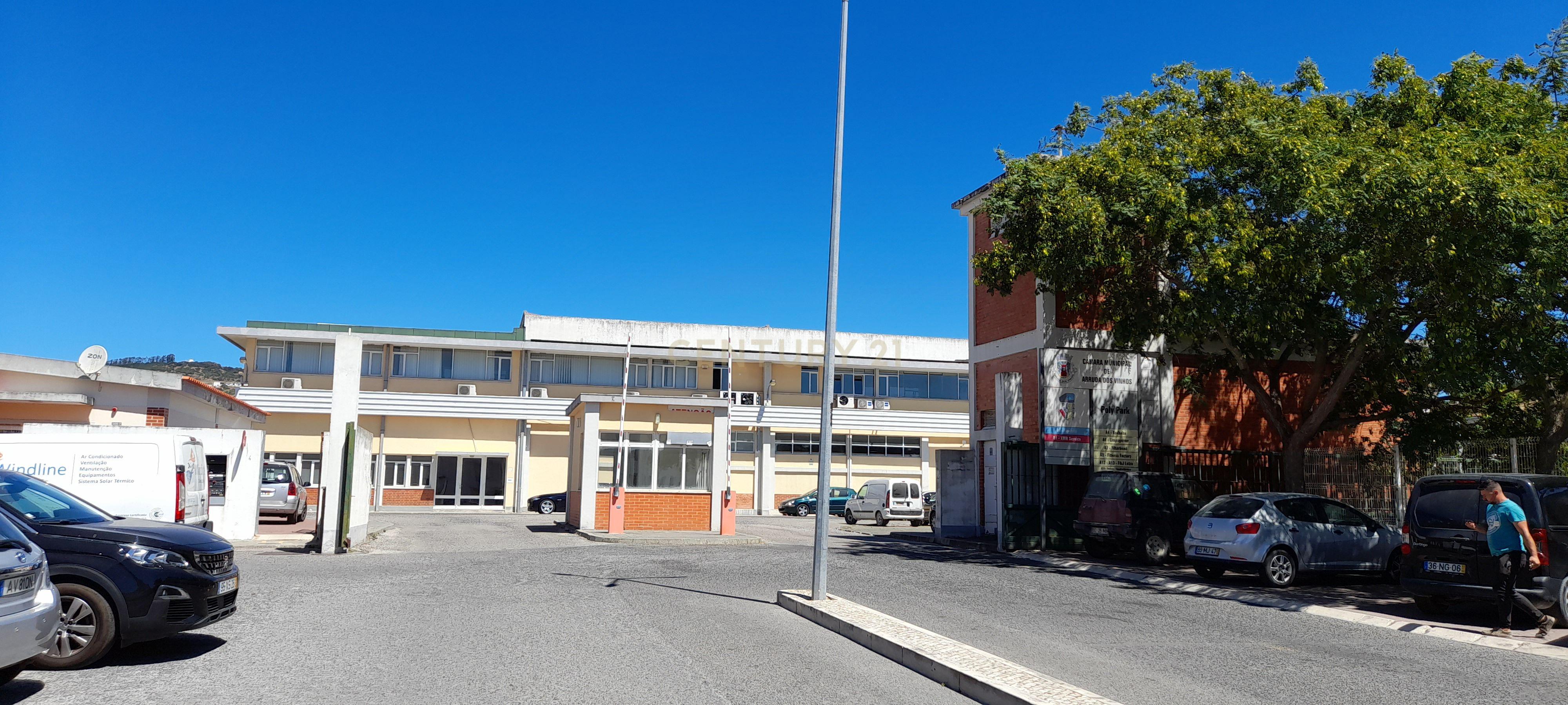 25 armazéns novos num parque industrial em Arruda dos Vinhos - Image 12