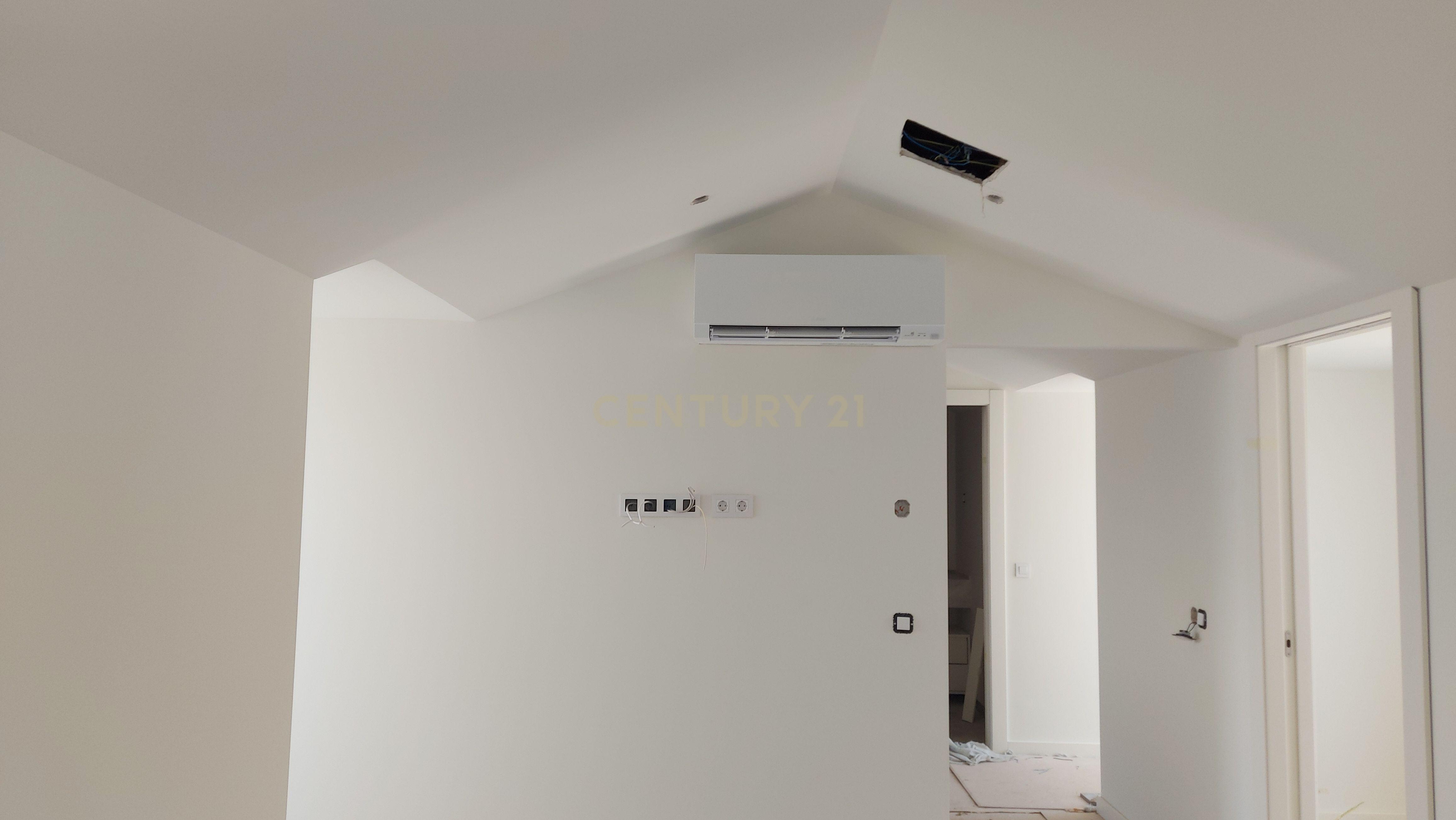 Apartamento Duplex T2, Novo, já concluído e com Licença de Utilização, à Venda em Zona Nobre e Recatada do Areeiro na Av. Madrid - Image 47