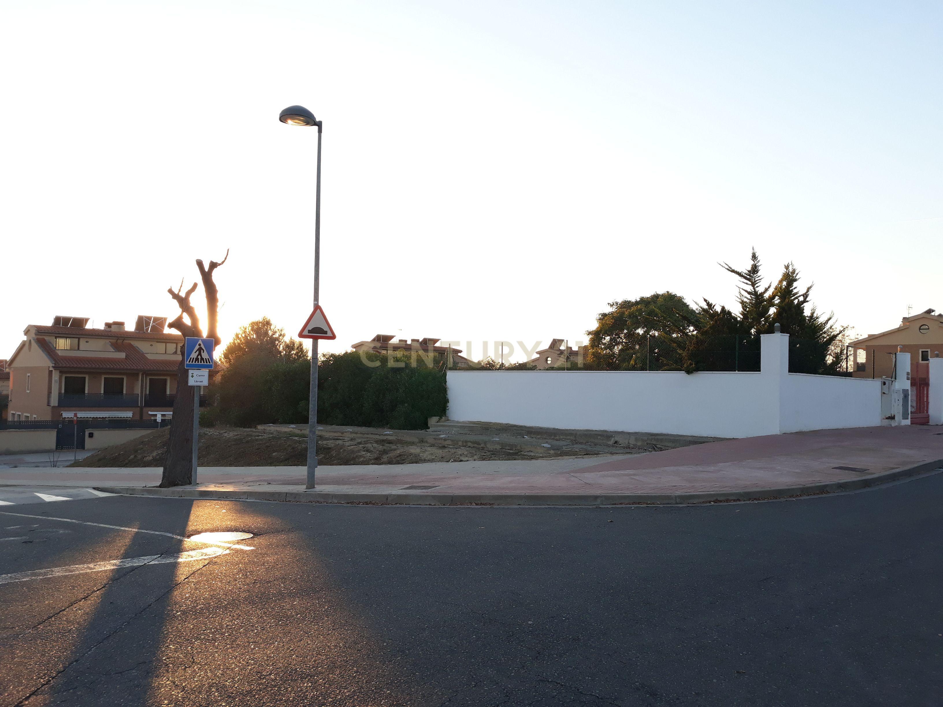 undefined - Image 8