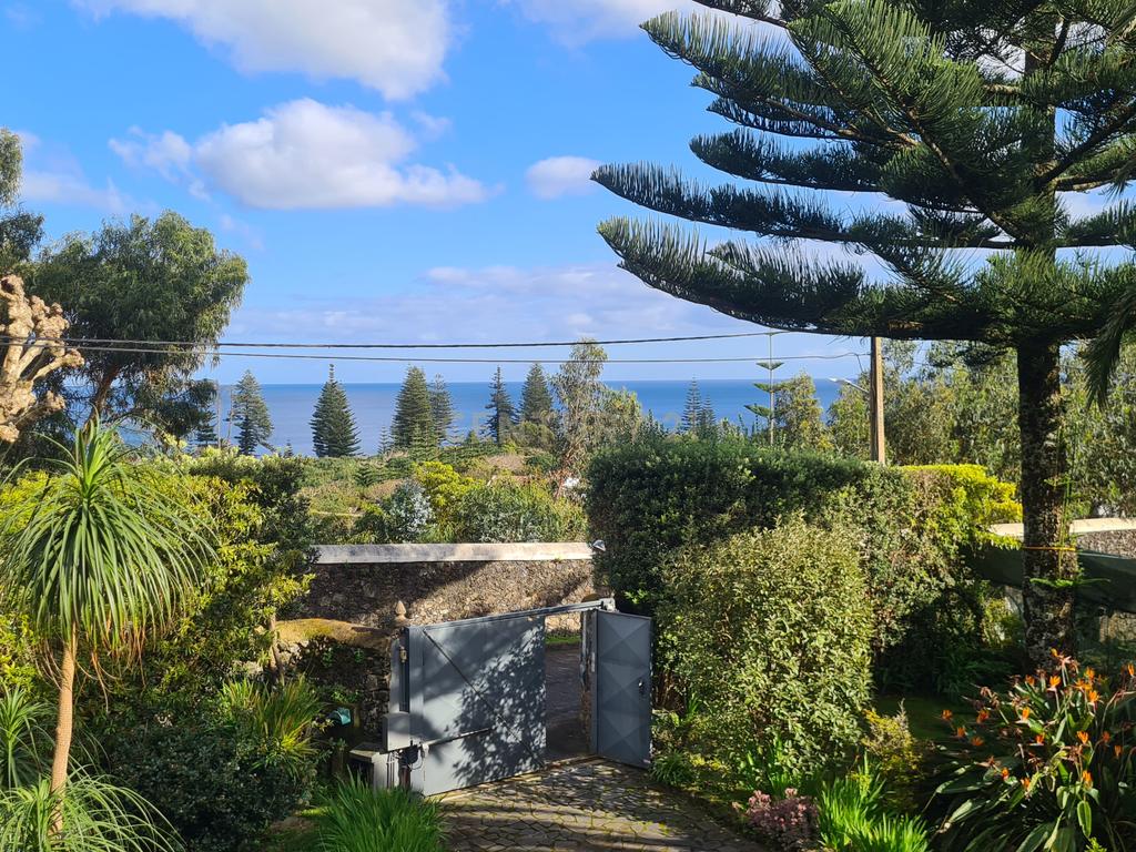 Propriedade Exclusiva na Caloura, São Miguel – Localização Privilegiada com Licença AL - Image 9