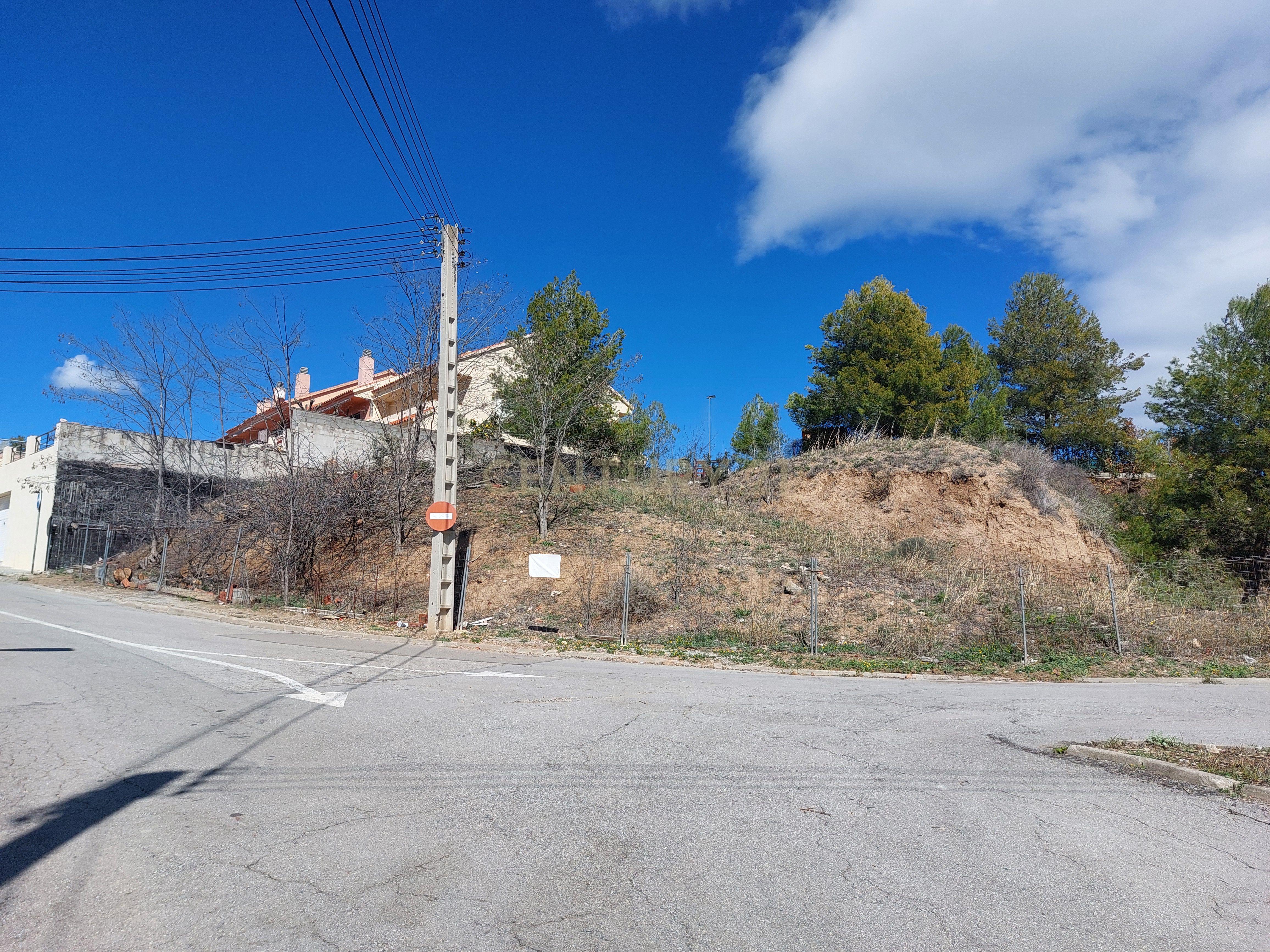 undefined - Image 3