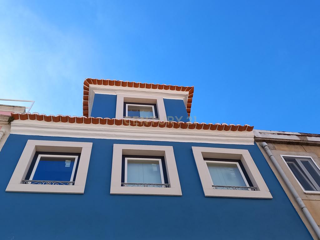 Apartamento com Terraço NOVO na Zona Histórica do Seixal - Image 13