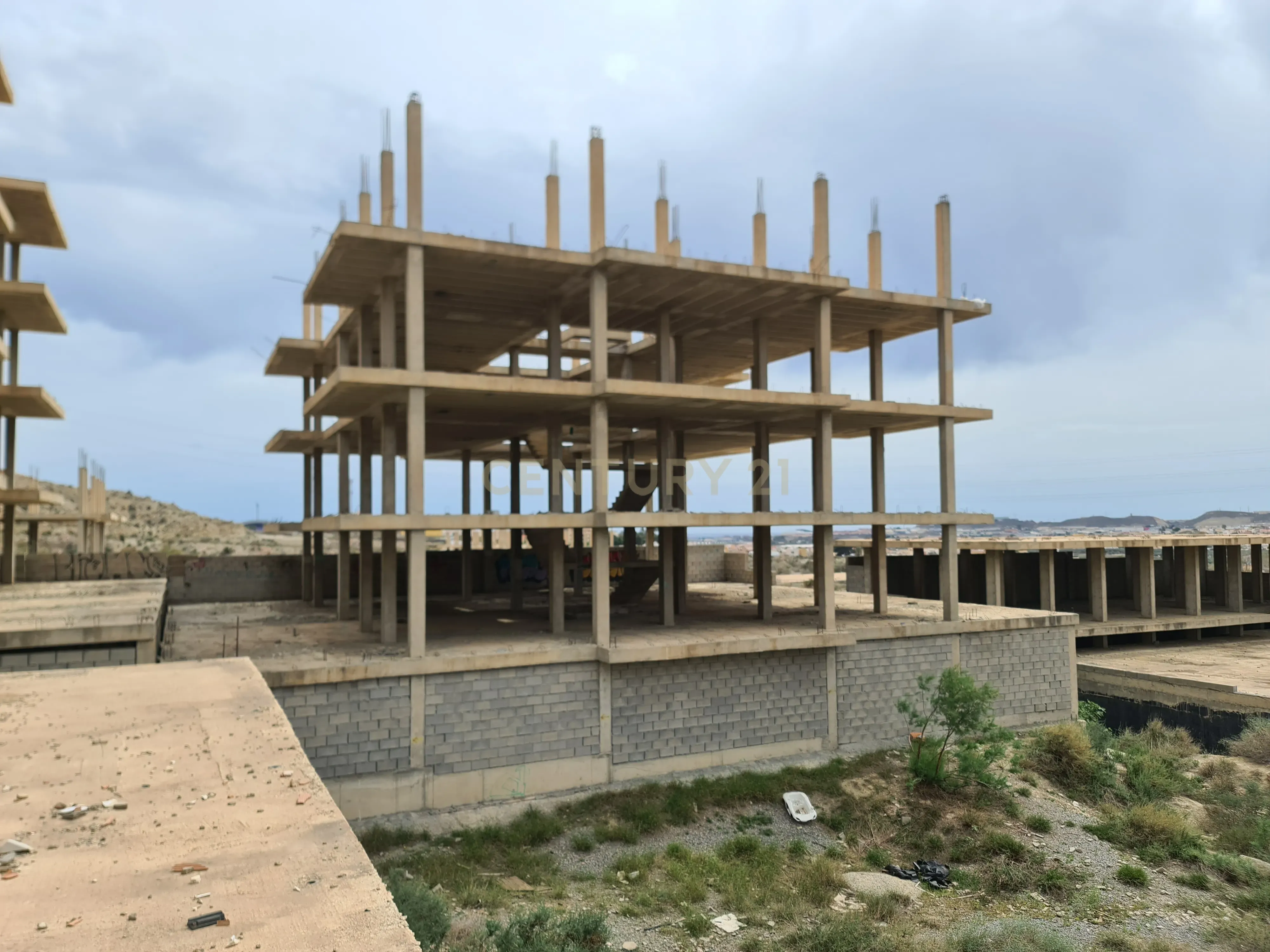 Garagem - Image 1