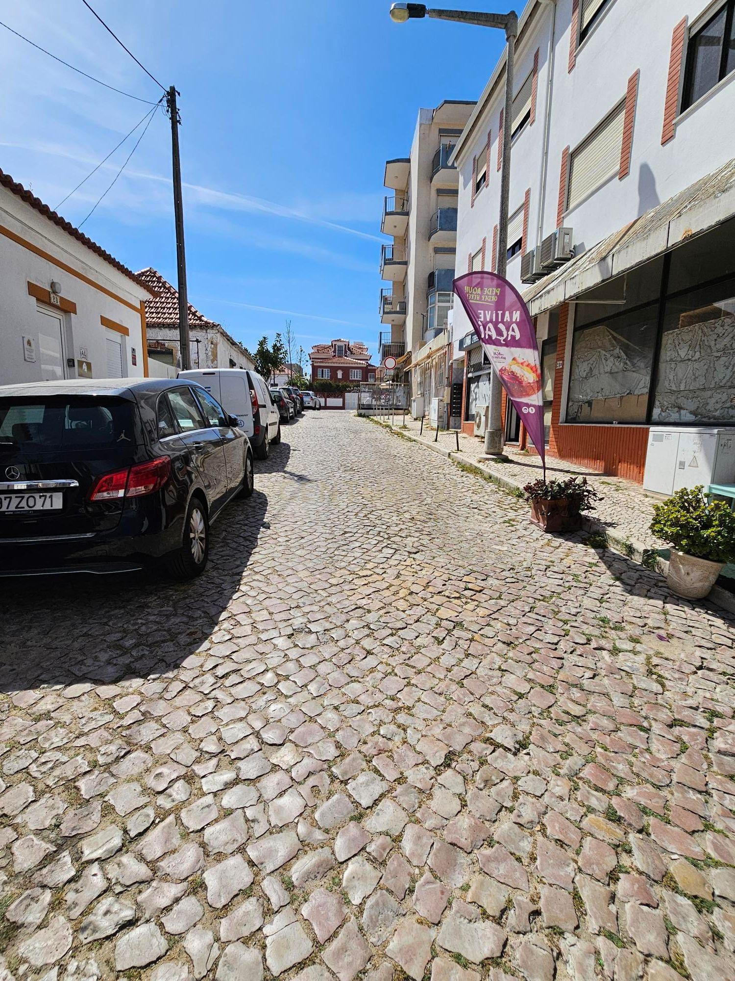 Espetacular Investimento no centro da Costa da Caparica - Image 14