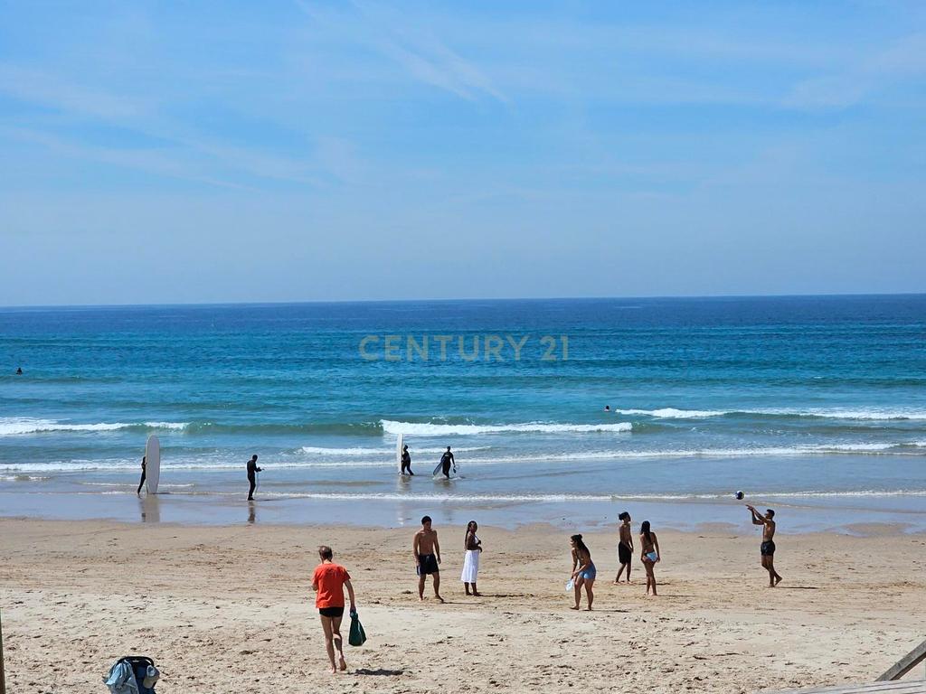 Espetacular Investimento no centro da Costa da Caparica - Image 33