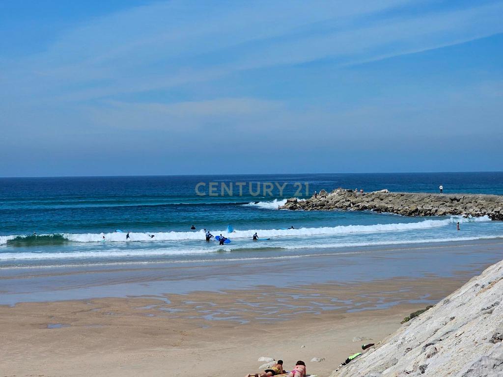 Espetacular Investimento no centro da Costa da Caparica - Image 35