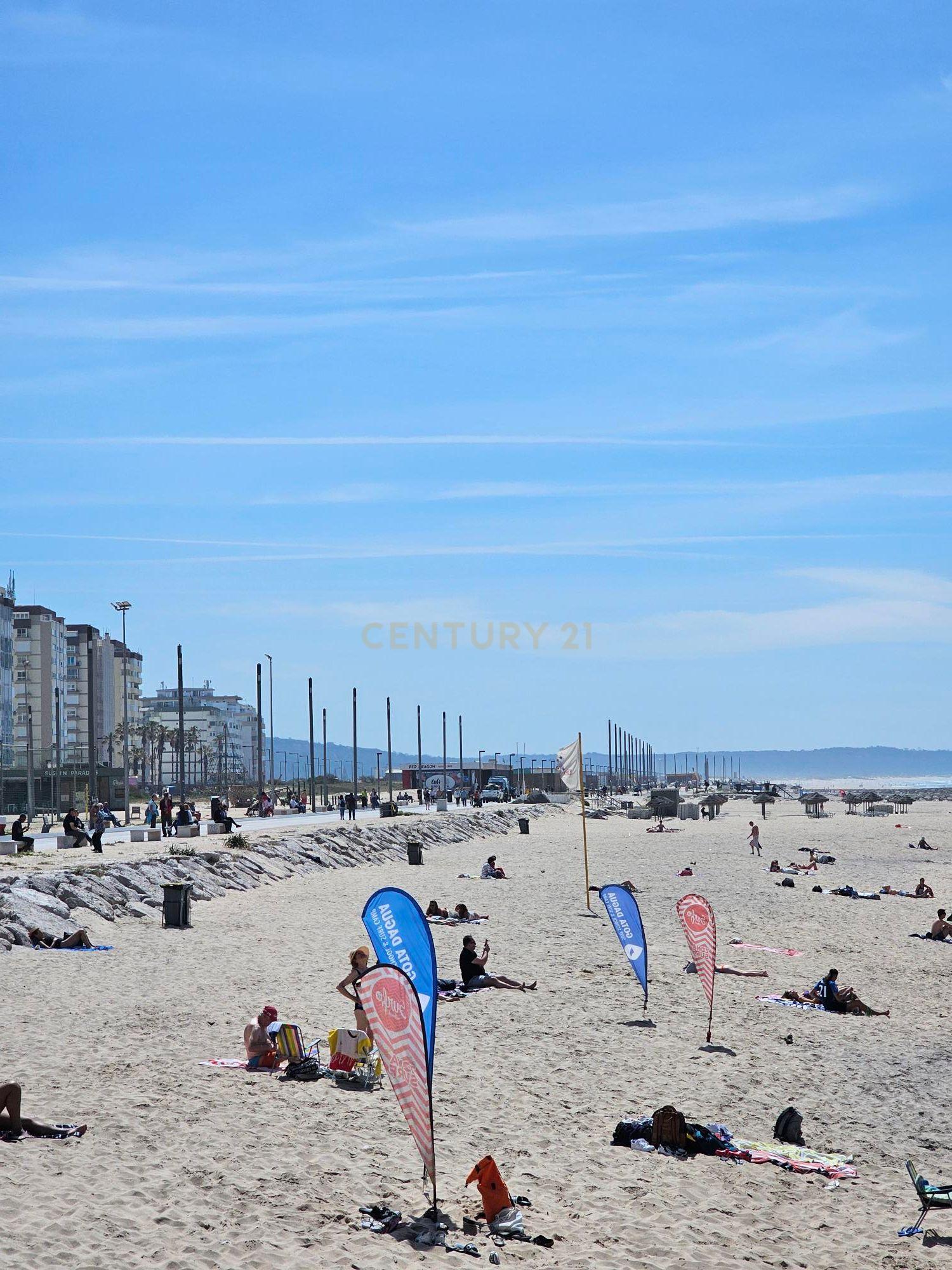 Espetacular Investimento no centro da Costa da Caparica - Image 43