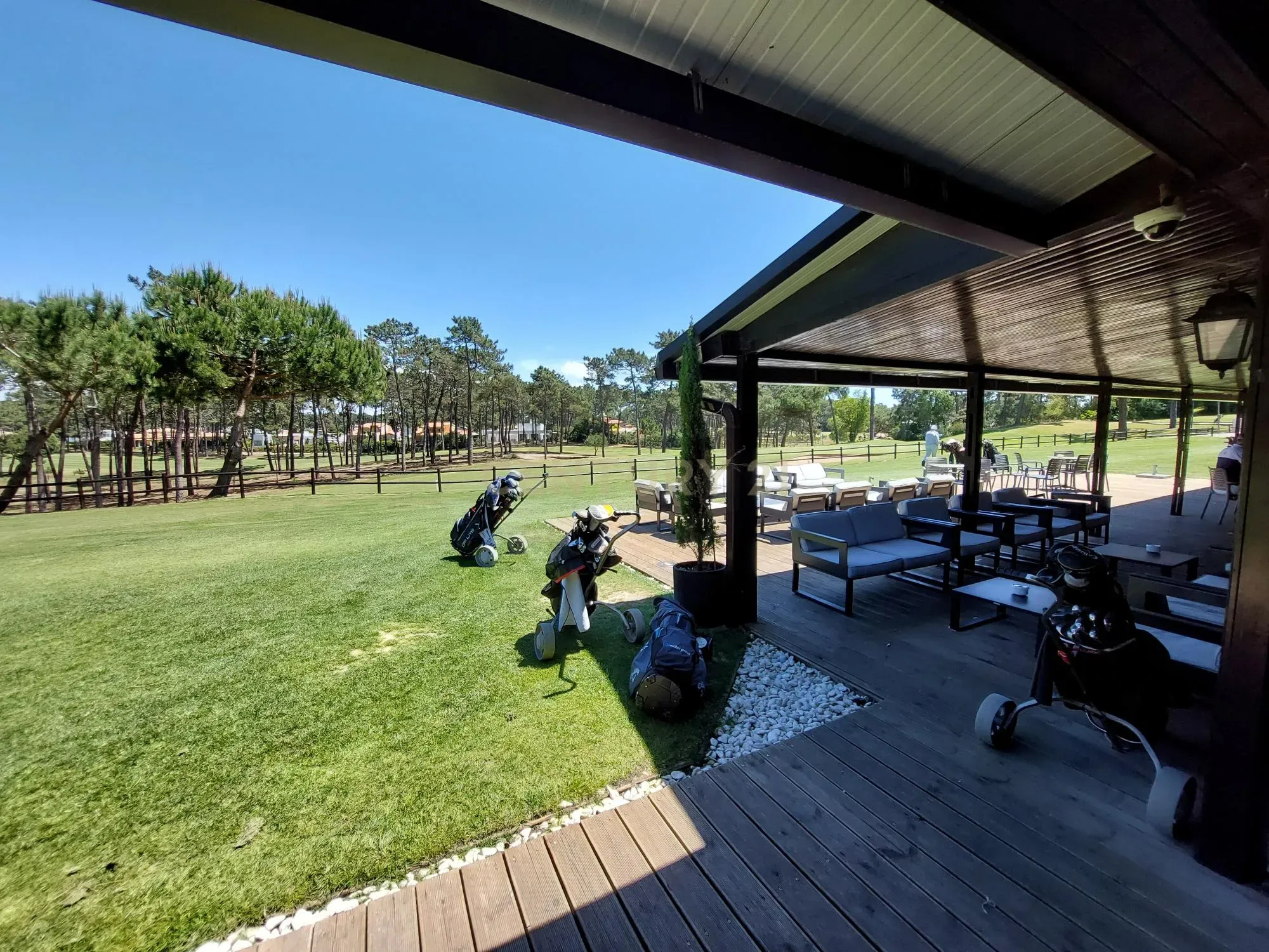 Moradia T4 | Grande terreno com 1760m2 | Piscina - Image 47