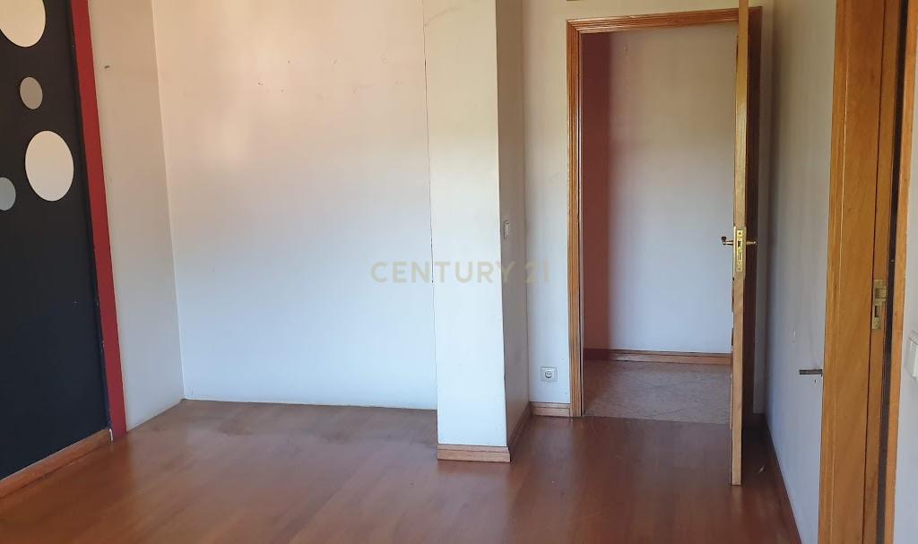 Venda de Moradia T3 em Fafe - Image 11