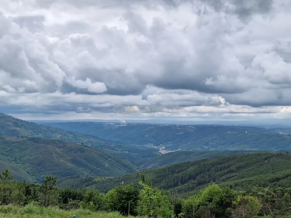 Moradia típica localizada em Sazes da Beira, no coração da Serra da Estrela! - Image 3