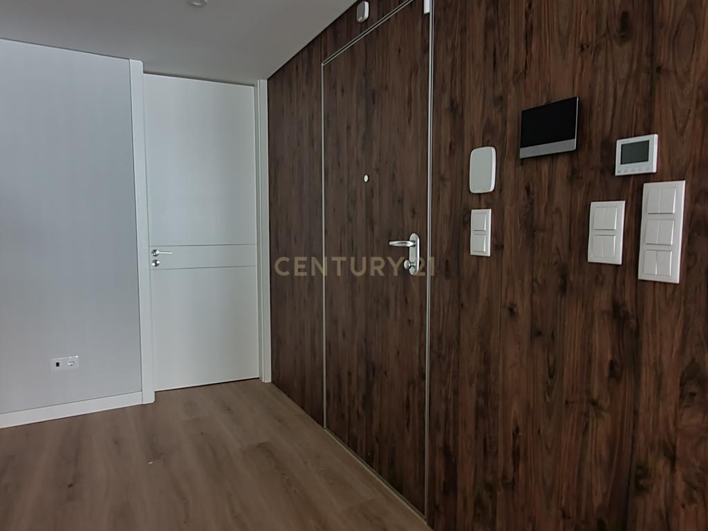 Magnifico Apartamento Novo T3 em Carcavelos - Image 4