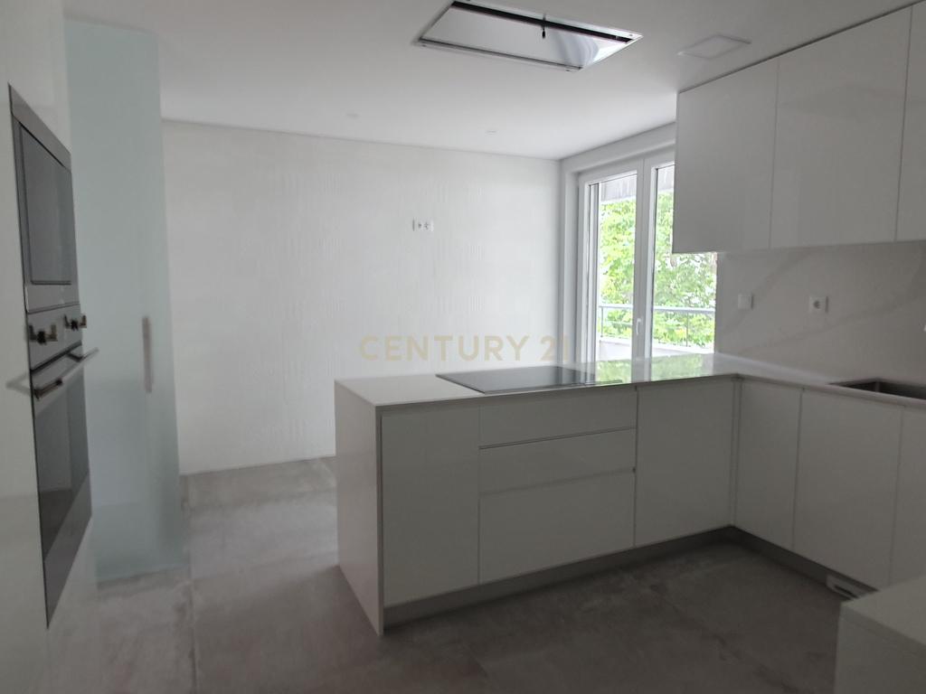 Magnifico Apartamento Novo T3 em Carcavelos - Image 13
