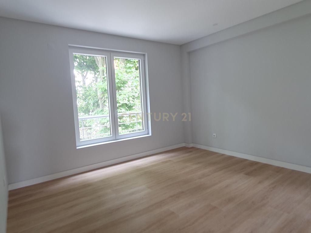 Magnifico Apartamento Novo T3 em Carcavelos - Image 19