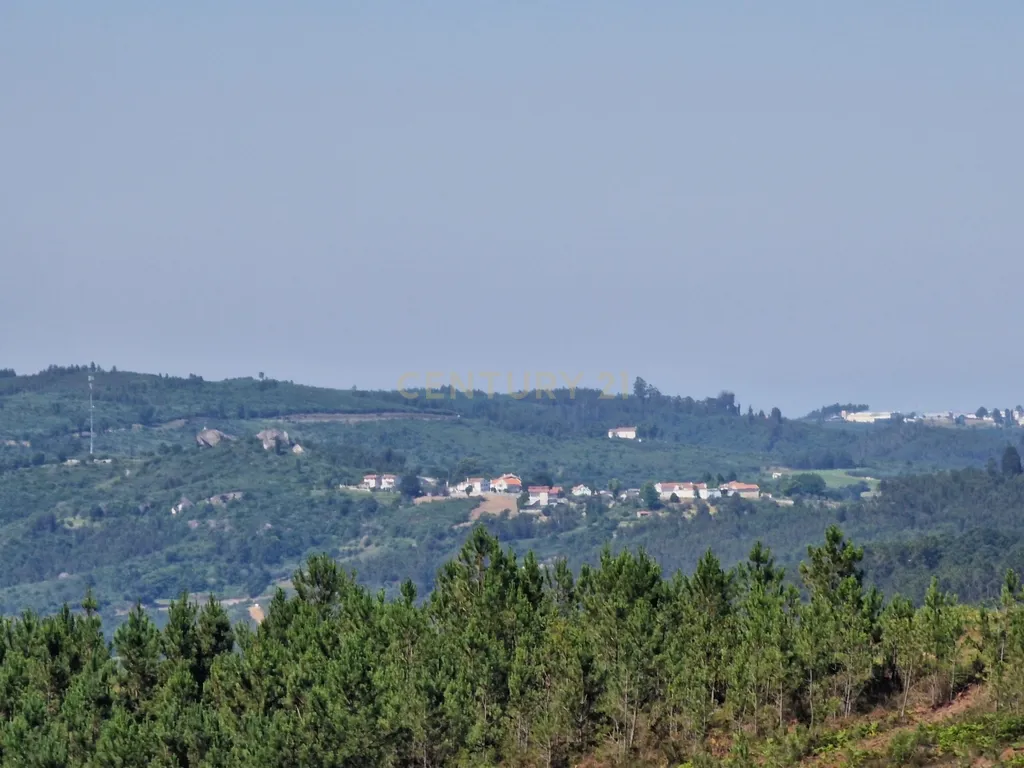 Moradia com terraço e terreno em São Romão, Seia, no coração da Serra da Estrela! - Image 10