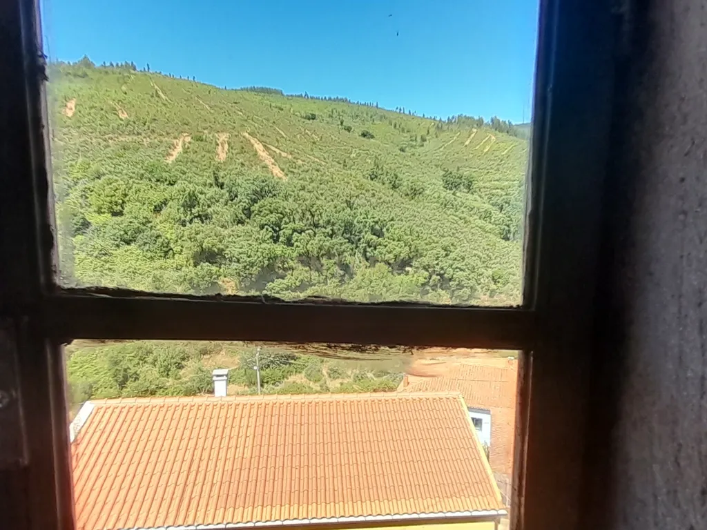 CASA NA ENCOSTA DA SERRA | PESCANSECO FUNDEIRO | SERRA DO AÇOR - Image 26
