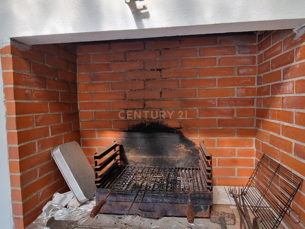 Moradia T4 com anexo na urbanização Vale da Rosa, em Setúbal - Image 27