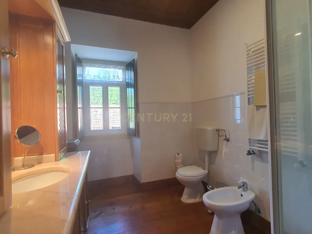 QUINTA com casa de 120 ANOS para HOTEL de charme a 4 minutos da NASCENTE do RIO LIZ em Leiria - Image 49