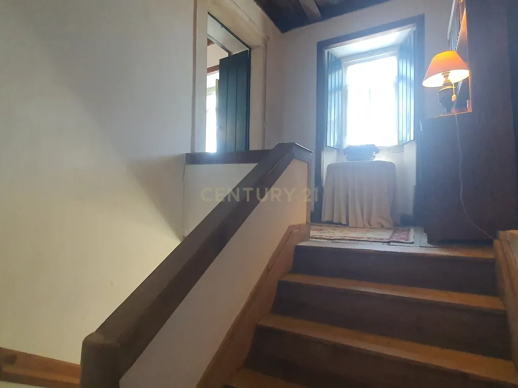 QUINTA com casa de 120 ANOS para HOTEL de charme a 4 minutos da NASCENTE do RIO LIZ em Leiria - Image 39