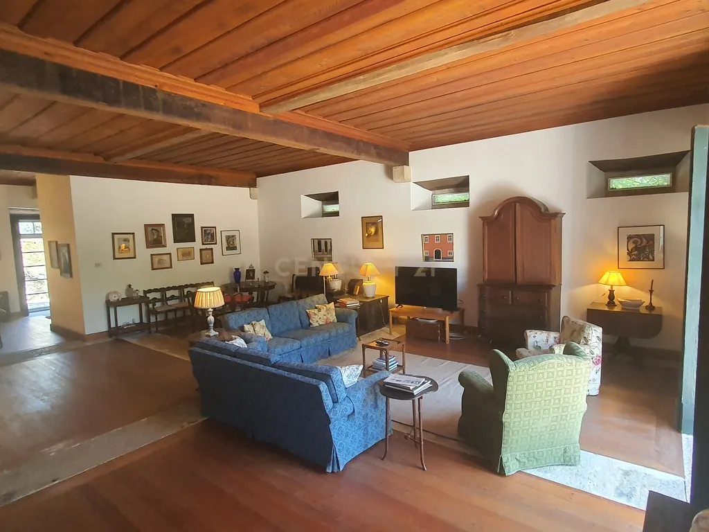 QUINTA com casa de 120 ANOS para HOTEL de charme a 4 minutos da NASCENTE do RIO LIZ em Leiria - Image 35