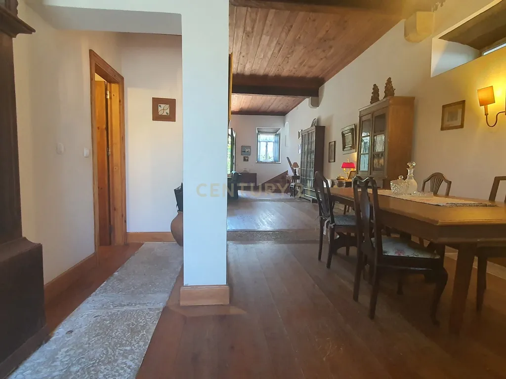 QUINTA com casa de 120 ANOS para HOTEL de charme a 4 minutos da NASCENTE do RIO LIZ em Leiria - Image 34