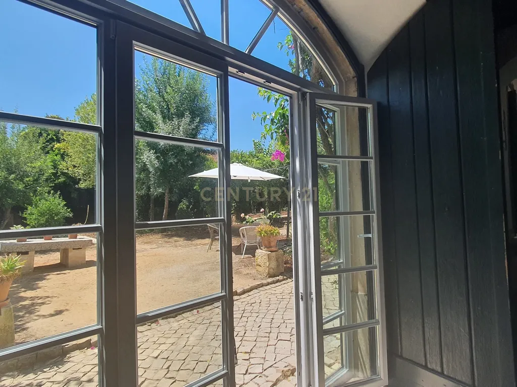 QUINTA com casa de 120 ANOS para HOTEL de charme a 4 minutos da NASCENTE do RIO LIZ em Leiria - Image 26
