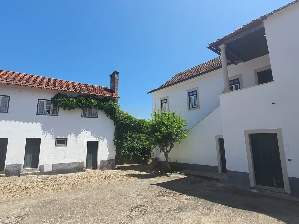 QUINTA com casa de 120 ANOS para HOTEL de charme a 4 minutos da NASCENTE do RIO LIZ em Leiria - Image 55