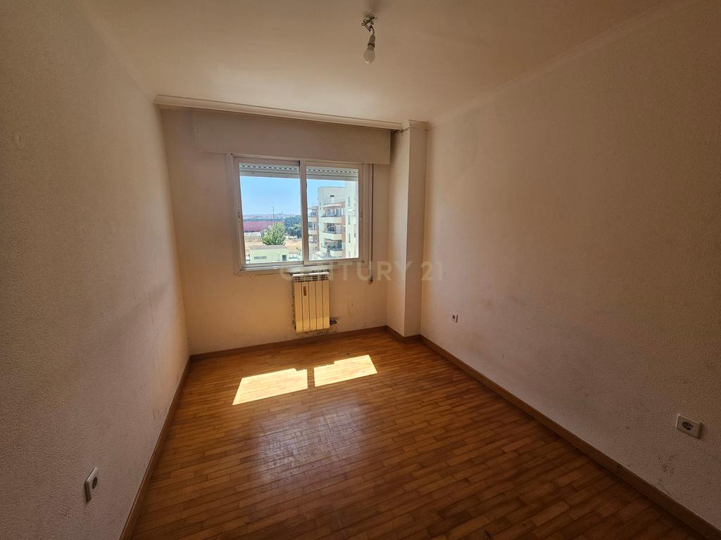 Apartamento T3 na Urbanização Quinta Fonte da Prata - Image 16