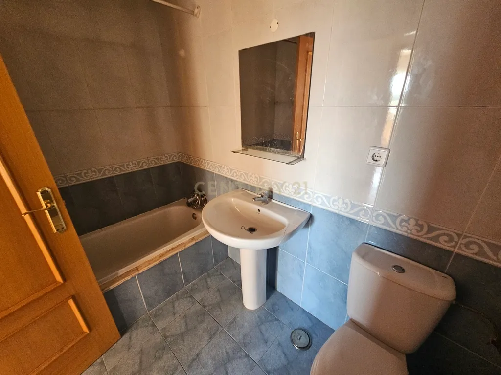 Apartamento T3 na Urbanização Quinta Fonte da Prata - Image 15