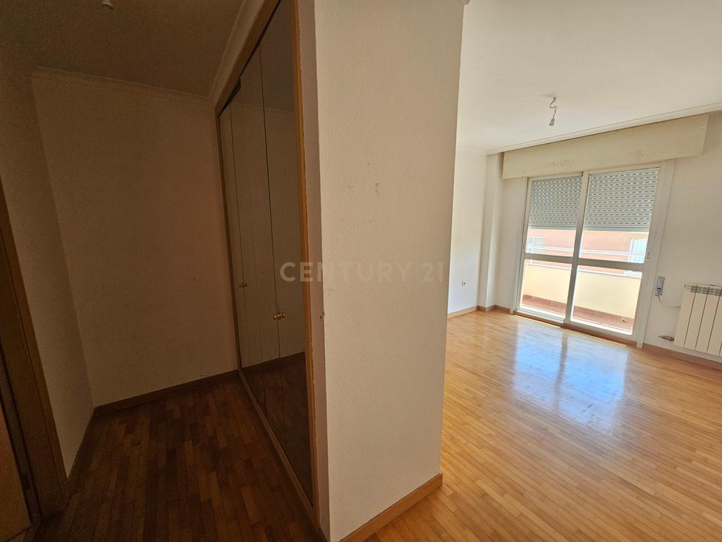 Apartamento T3 na Urbanização Quinta Fonte da Prata - Image 14