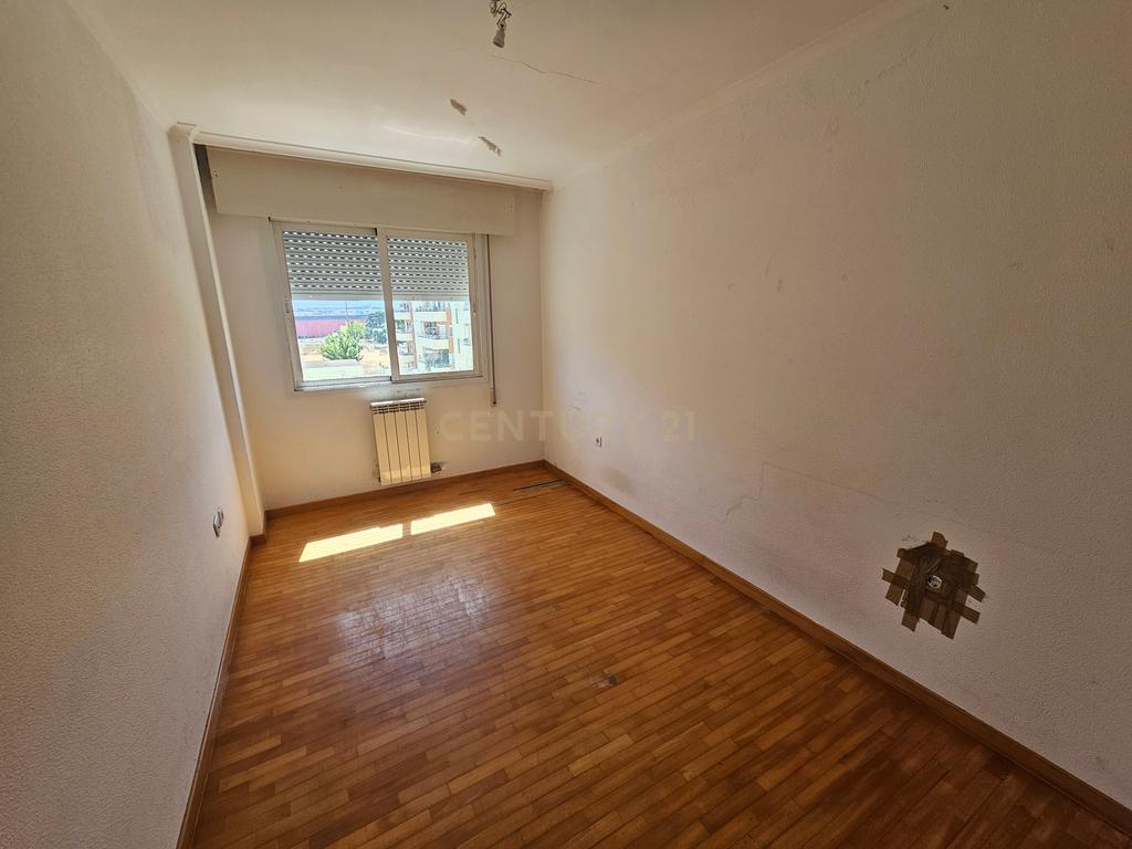 Apartamento T3 na Urbanização Quinta Fonte da Prata - Image 20
