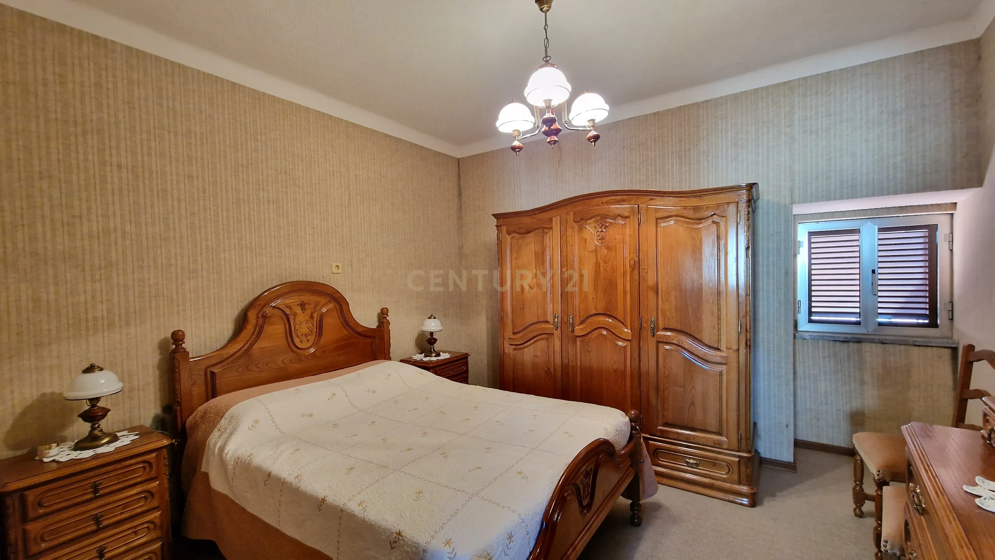 Moradia T7 em pedra com jardim, próxima da cidade de Viseu! - Image 17