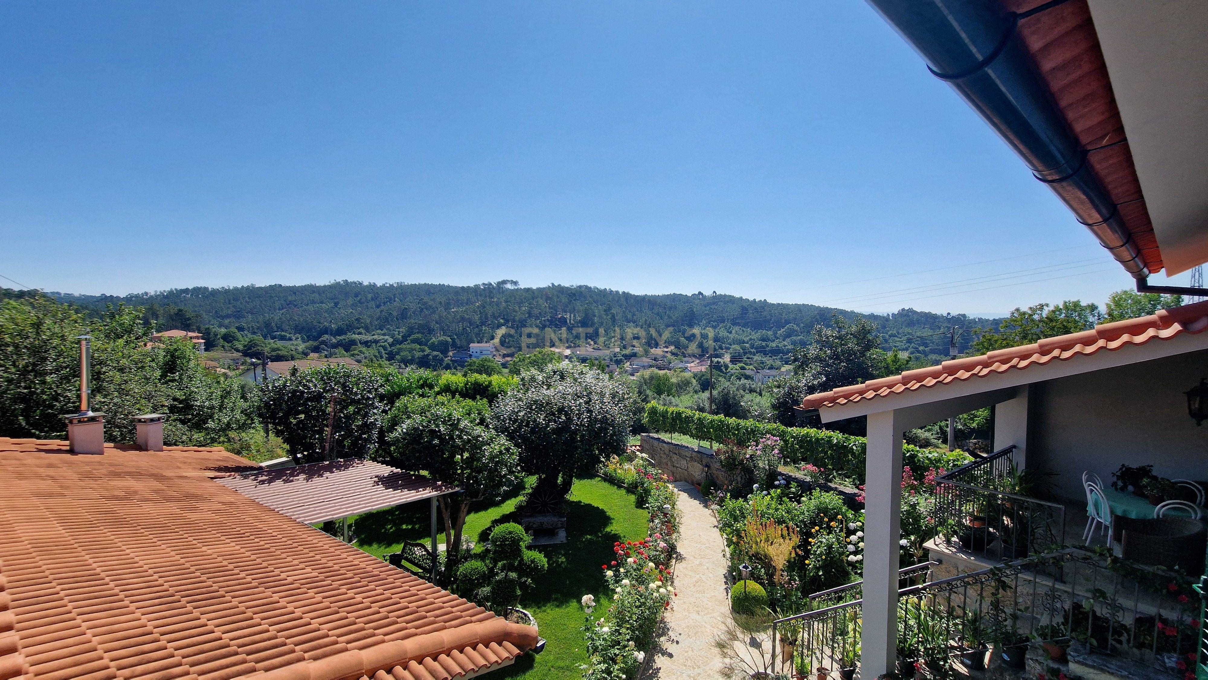 Moradia T7 em pedra com jardim, próxima da cidade de Viseu! - Image 24