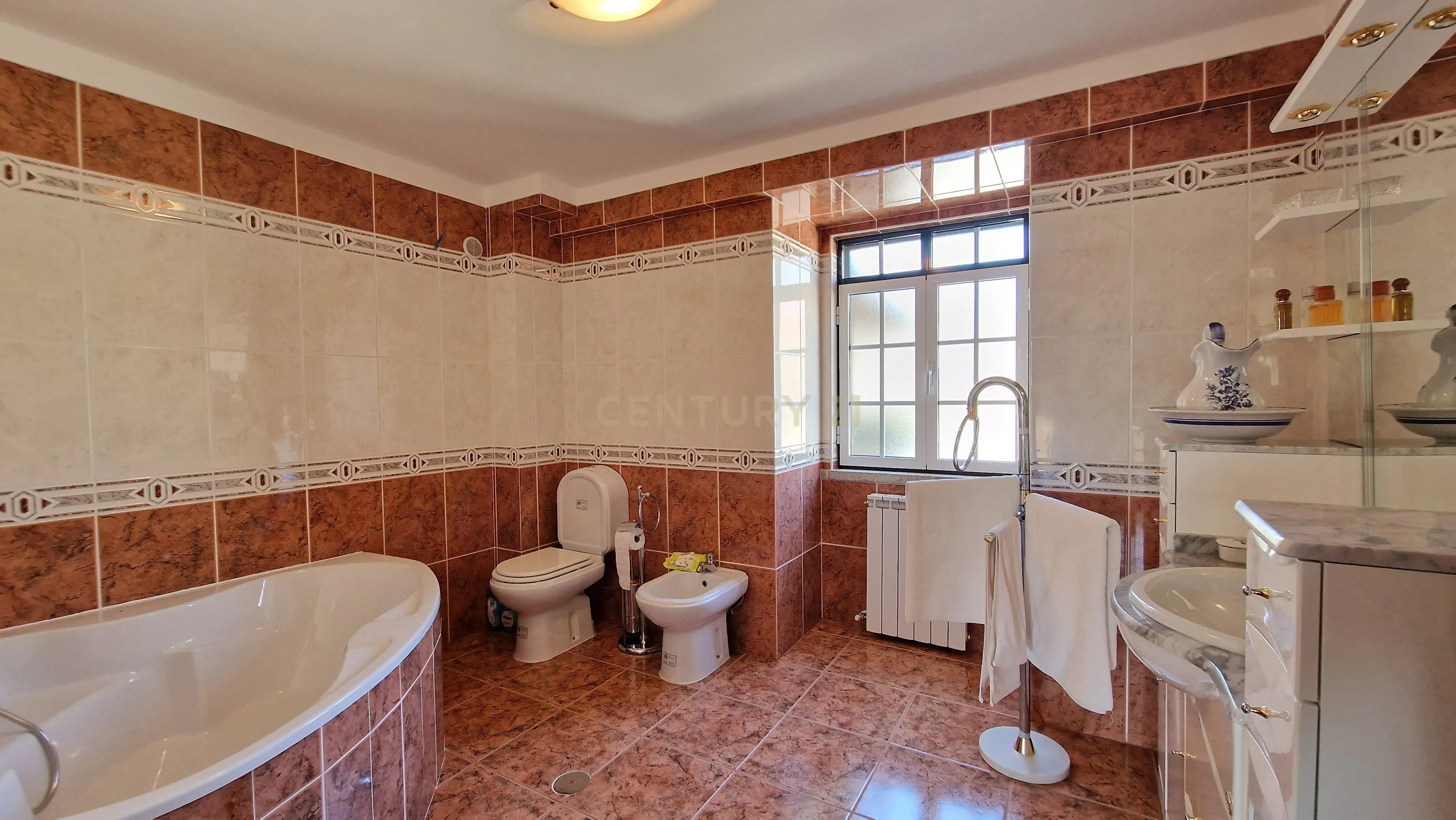Moradia T7 em pedra com jardim, próxima da cidade de Viseu! - Image 6