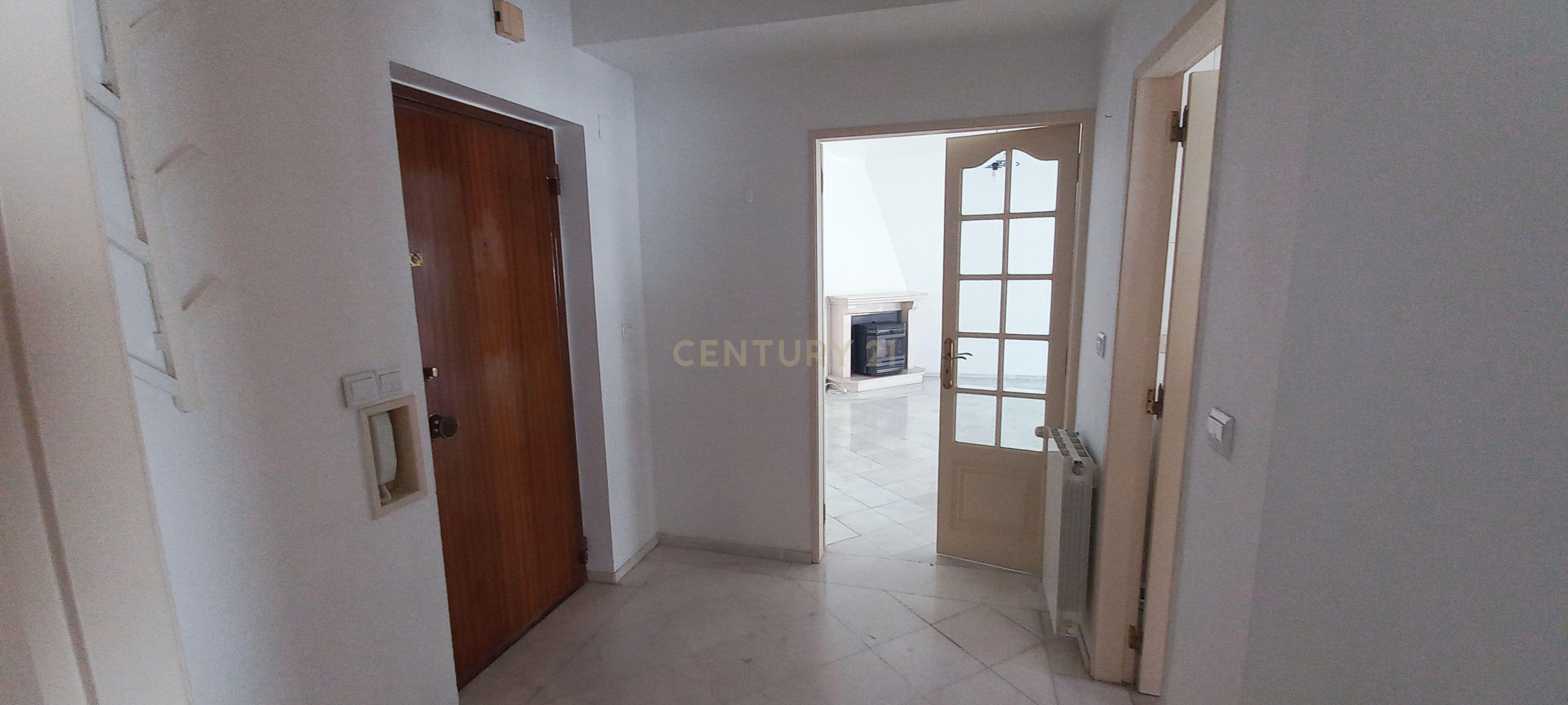 Excelente T2 em São Bento, Lisboa - FOR SALE - À VENDRE - Image 6