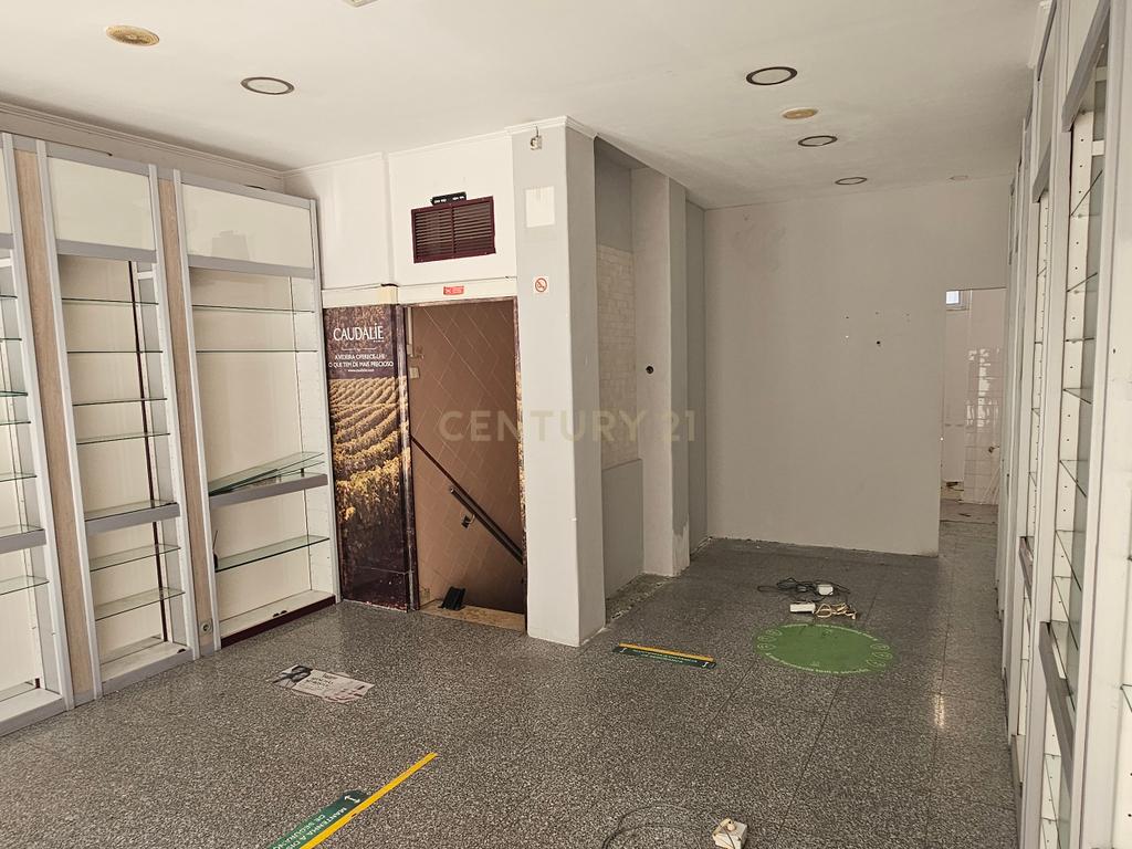 Loja c/ montra Alvalade - Image 7