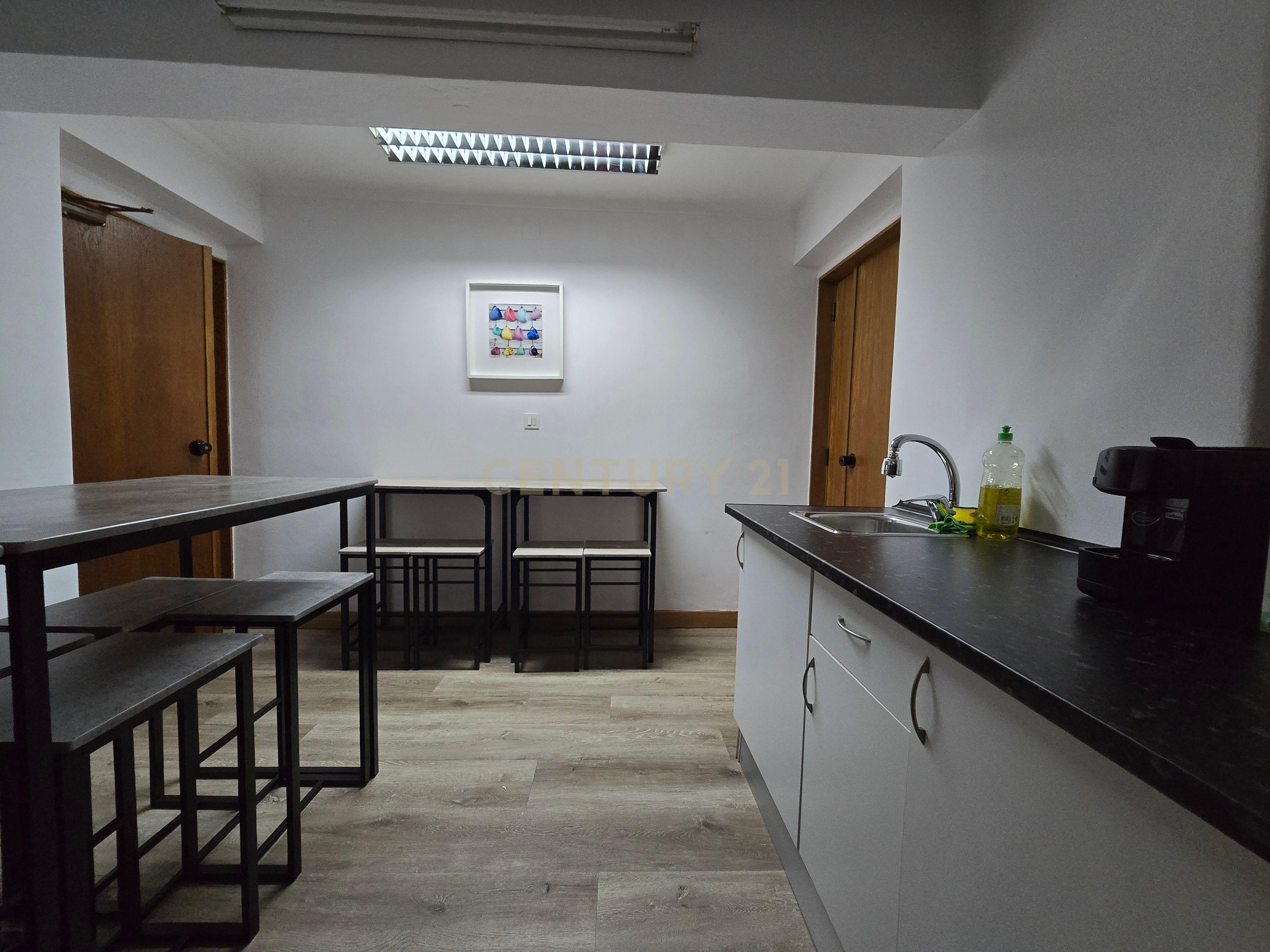 CoWorking - Sala Escritório - Arrendamento - Image 14