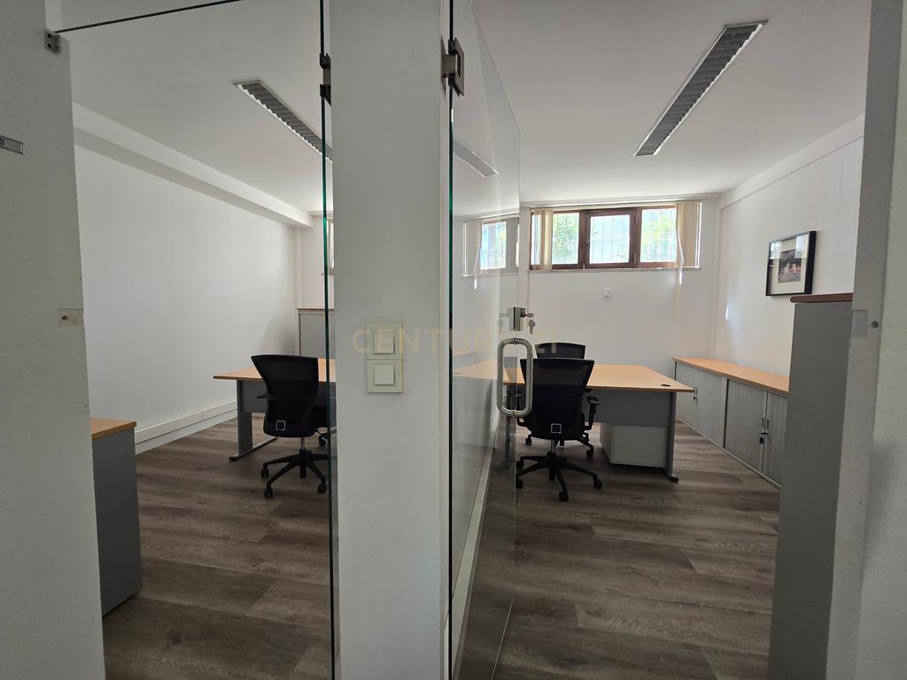 CoWorking - Sala Escritório - Arrendamento - Image 12