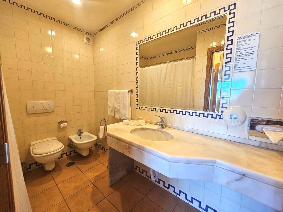 Apartamento T1 no Aparthotel Dunamar, 1ª linha de Monte Gordo – Excelente Oportunidade de Investimento! - Image 9