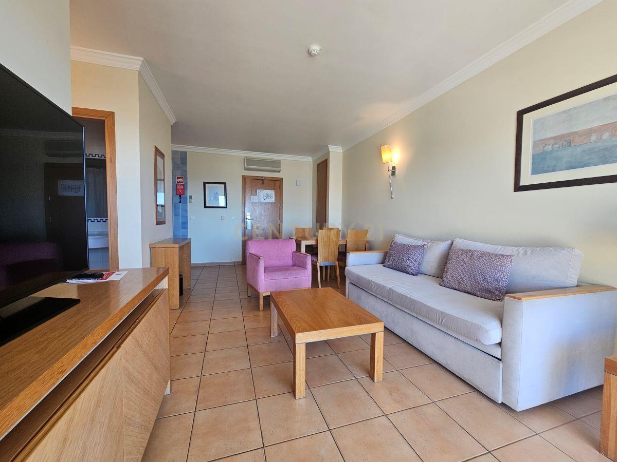 Apartamento T1 no Aparthotel Dunamar, 1ª linha de Monte Gordo – Excelente Oportunidade de Investimento! - Image 3