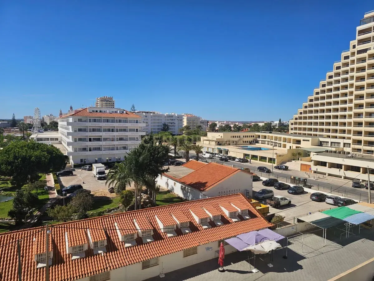 Apartamento T1 no Aparthotel Dunamar, 1ª linha de Monte Gordo – Excelente Oportunidade de Investimento! - Image 11