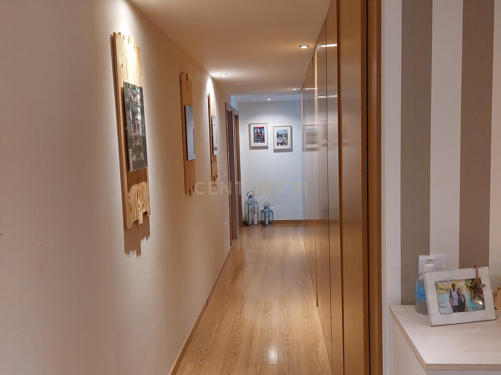 Apartamento T3 com parqueamento Palhais - Barreiro - Image 4