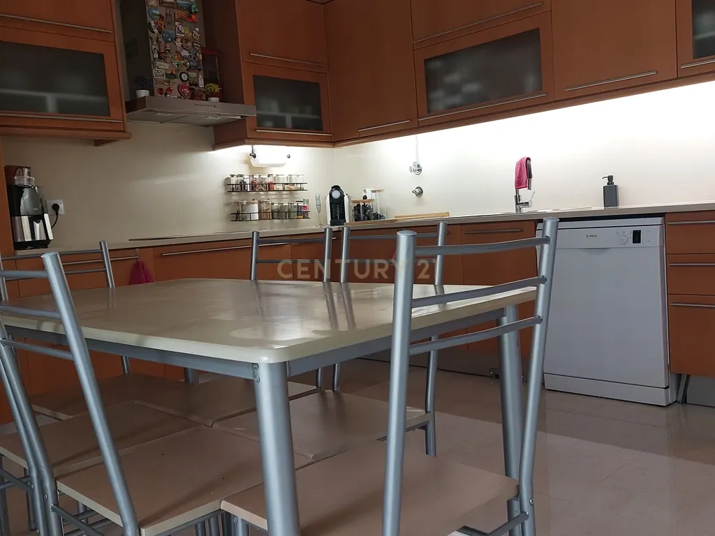 Apartamento T3 com parqueamento Palhais - Barreiro - Image 14