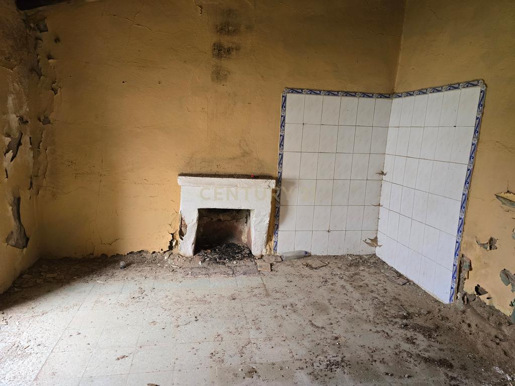 Terreno com Ruína e Projeto Aprovado em Pias, Serpa – Potencial Incrível no Alentejo - Image 12