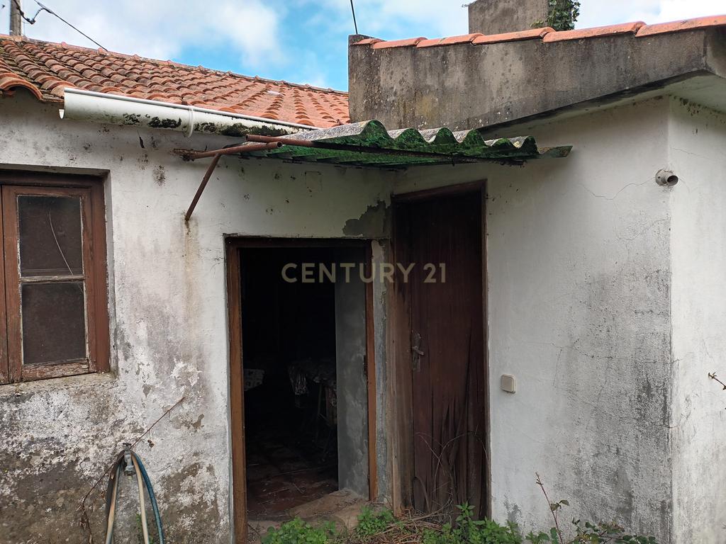 Moradia T2 para Venda - Image 17