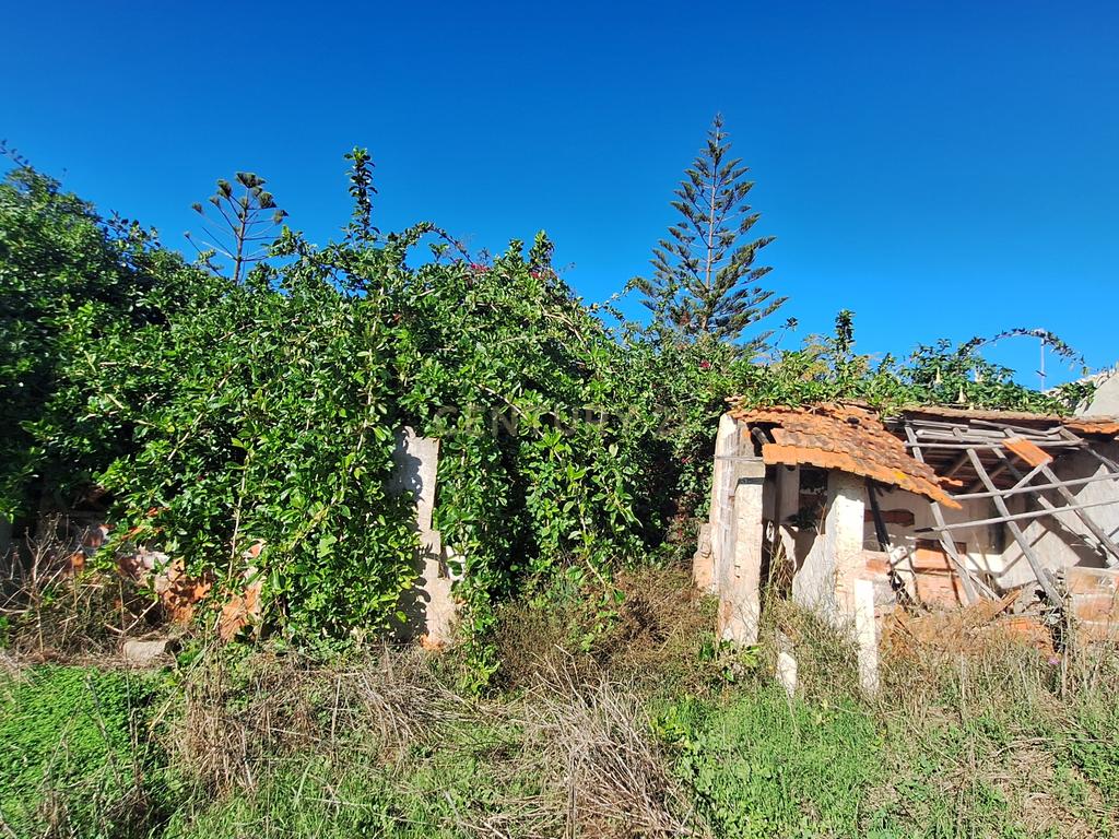 Terreno com projecto aprovado em Albufeira na zona do Pateo com 791m2 - Image 3
