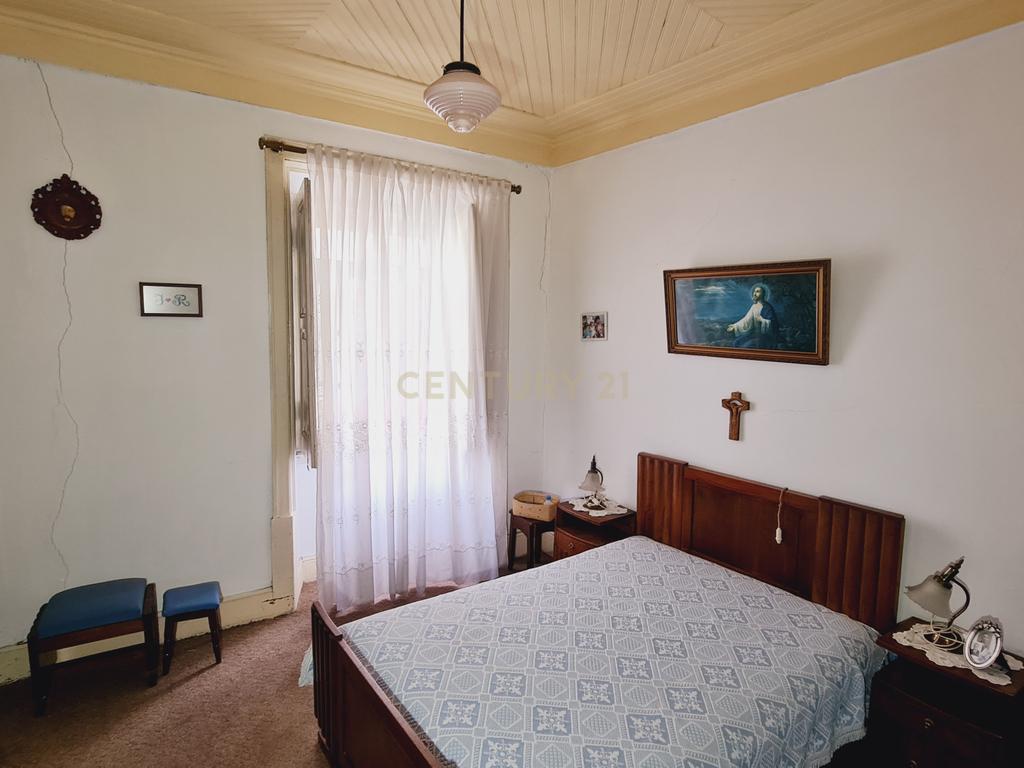Moradia T6 + Comércio - centro da Vila de Condeixa-a-Nova (Coimbra) - Image 46