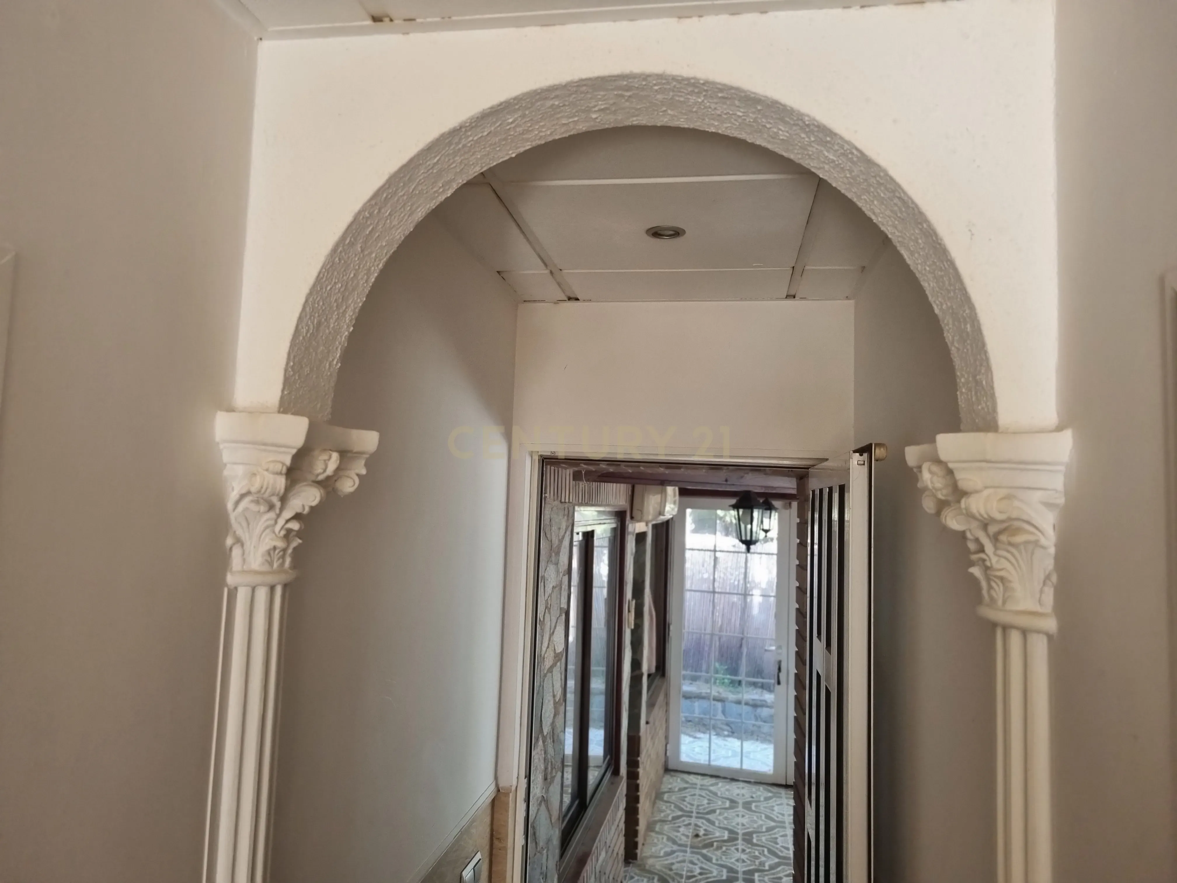 undefined - Image 32