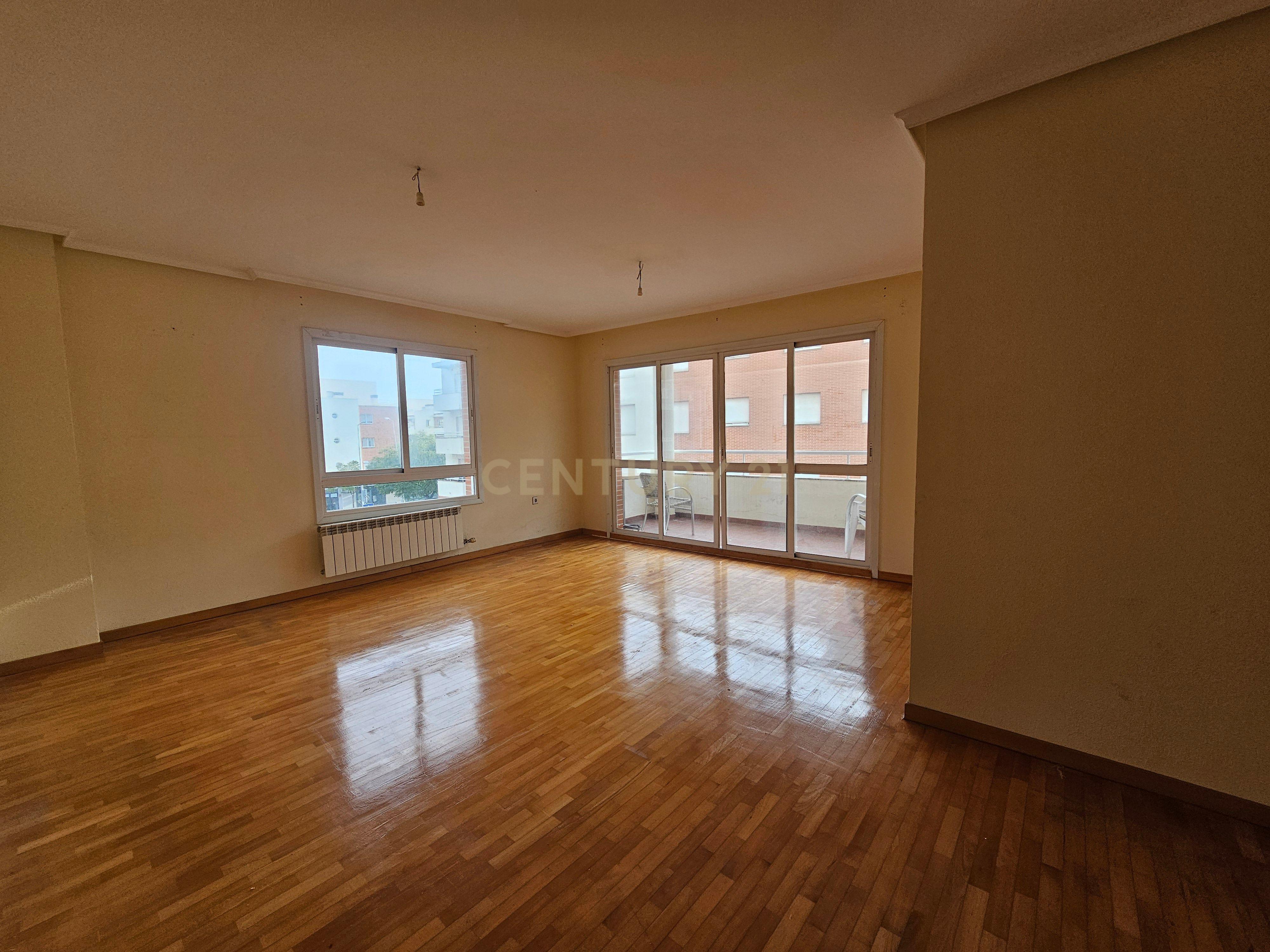 Apartamento T3 Urbanização Quinta Fonte da Prata - Image 18