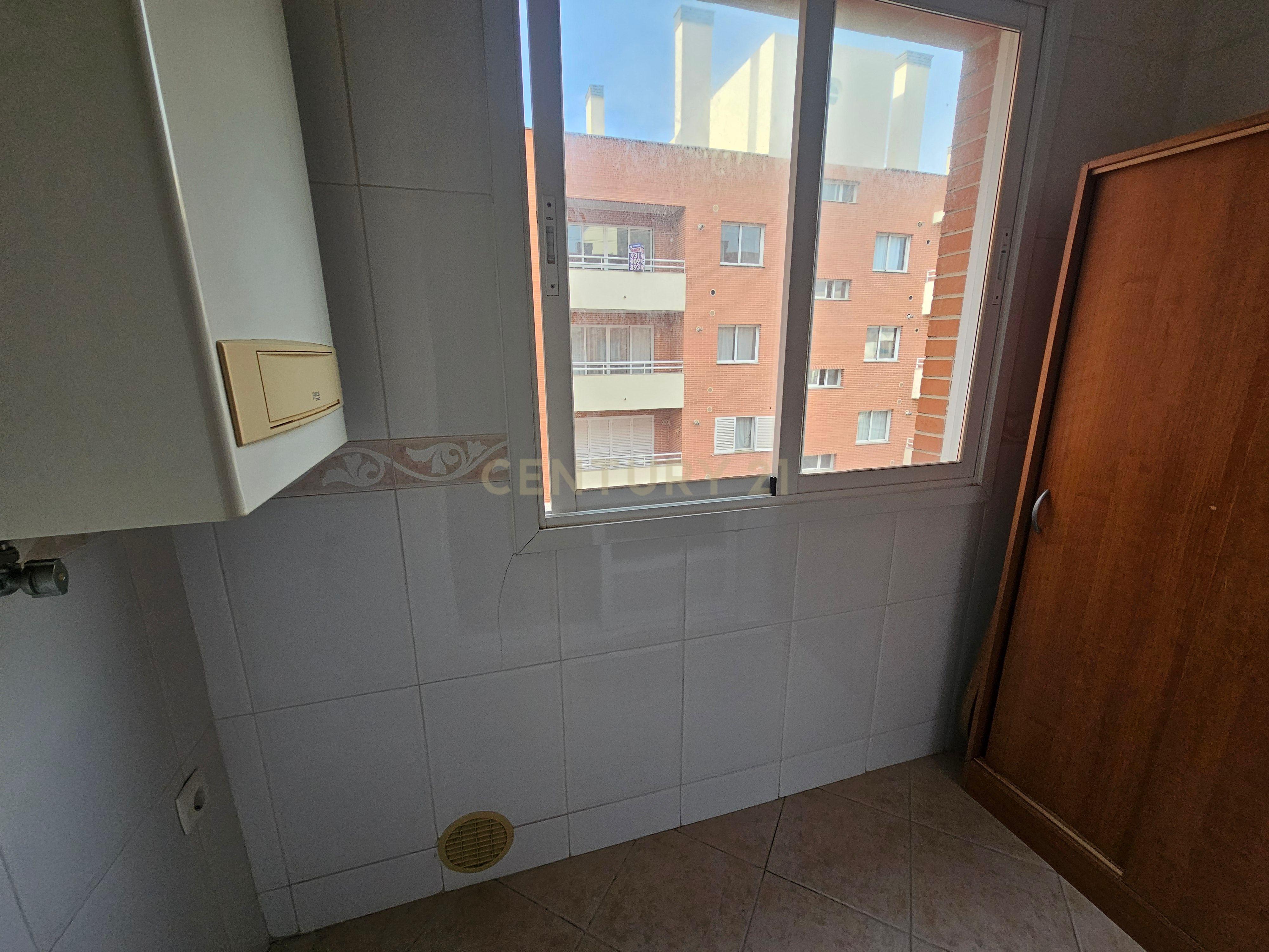 Apartamento T3 Urbanização Quinta Fonte da Prata - Image 14